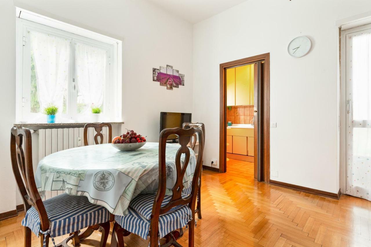 Bright Flat With Shared Garden Leilighet Milano Eksteriør bilde
