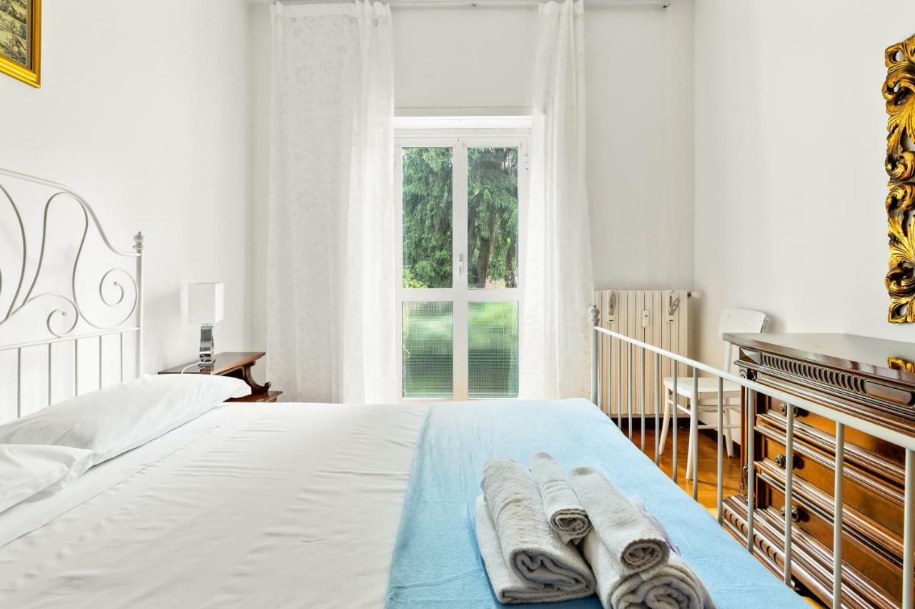 Bright Flat With Shared Garden Leilighet Milano Eksteriør bilde